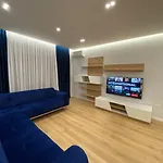 8Th Floor Luxury Apartament Tirana