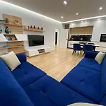 8Th Floor Luxury Apartament Tirana